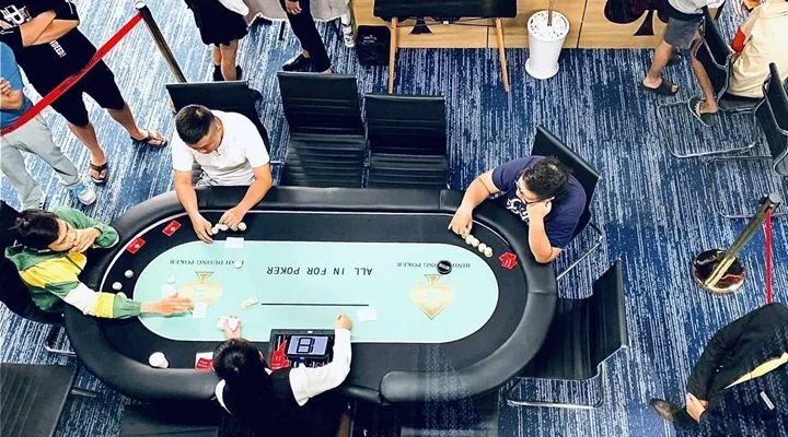 Giải đấu Poker tại Việt Nam được tổ chức hợp pháp và chuyên nghiệp