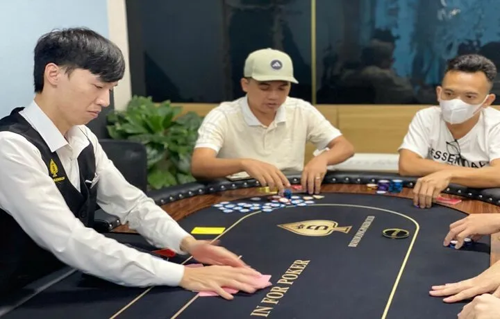 Giải đấu Poker tại Việt Nam được tổ chức hợp pháp và chuyên nghiệp