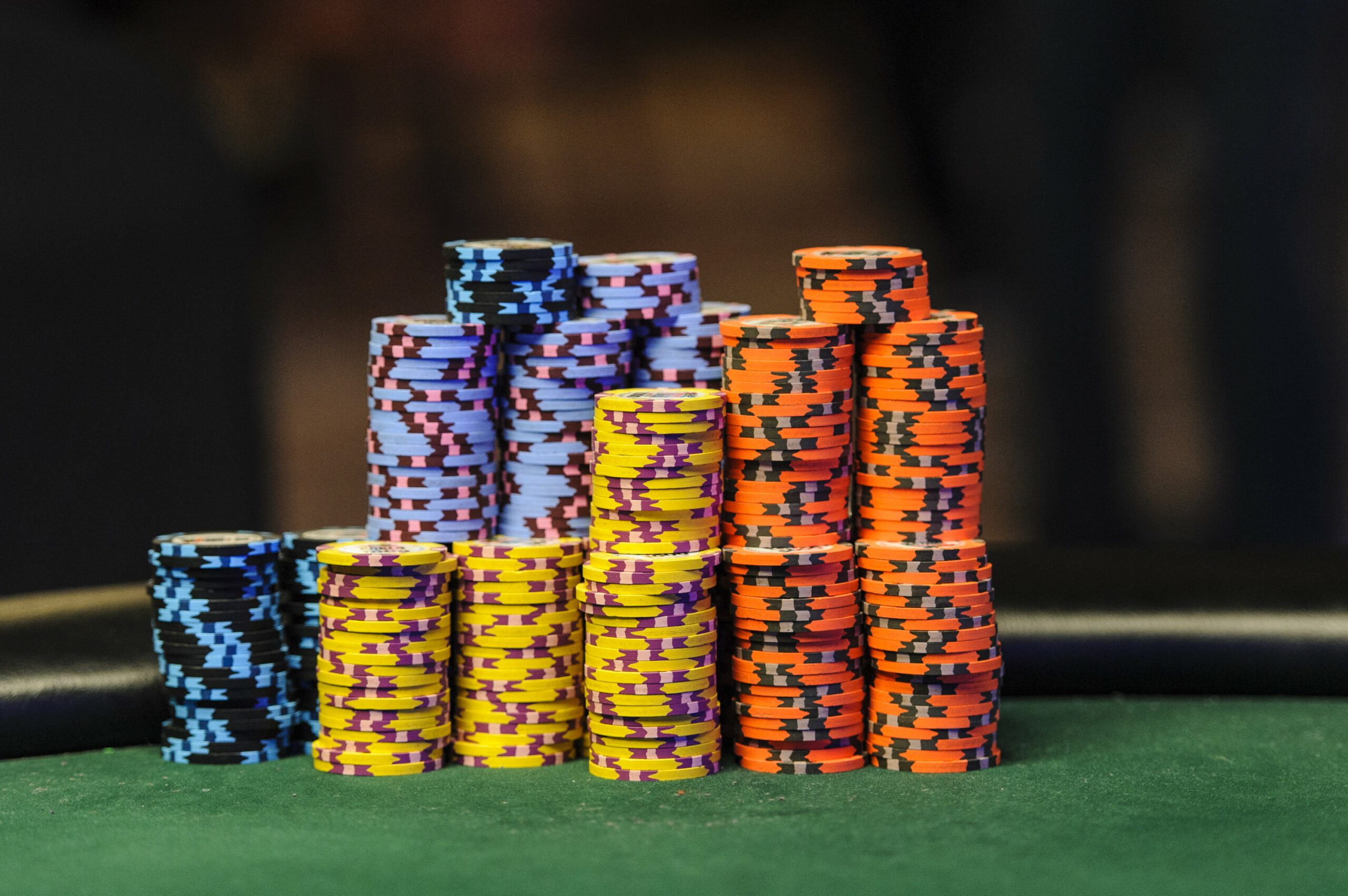 Deep Stack là gì? 5 mẹo chơi Deep Stack hiệu quả: Từ Preflop đến Postflop trong Poker