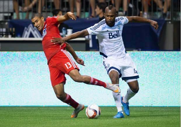 Kỹ Thuật Tì Đè Che Chắn Bóng Là Gì? Cách Thực Hiện Hiệu Quả