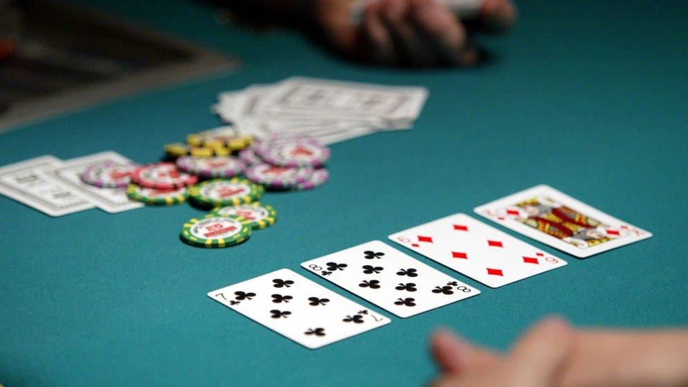 Fish Trong Poker Là Gì? Cách Nhận Diện Và Chiến Thuật Khai Thác Tối Đa