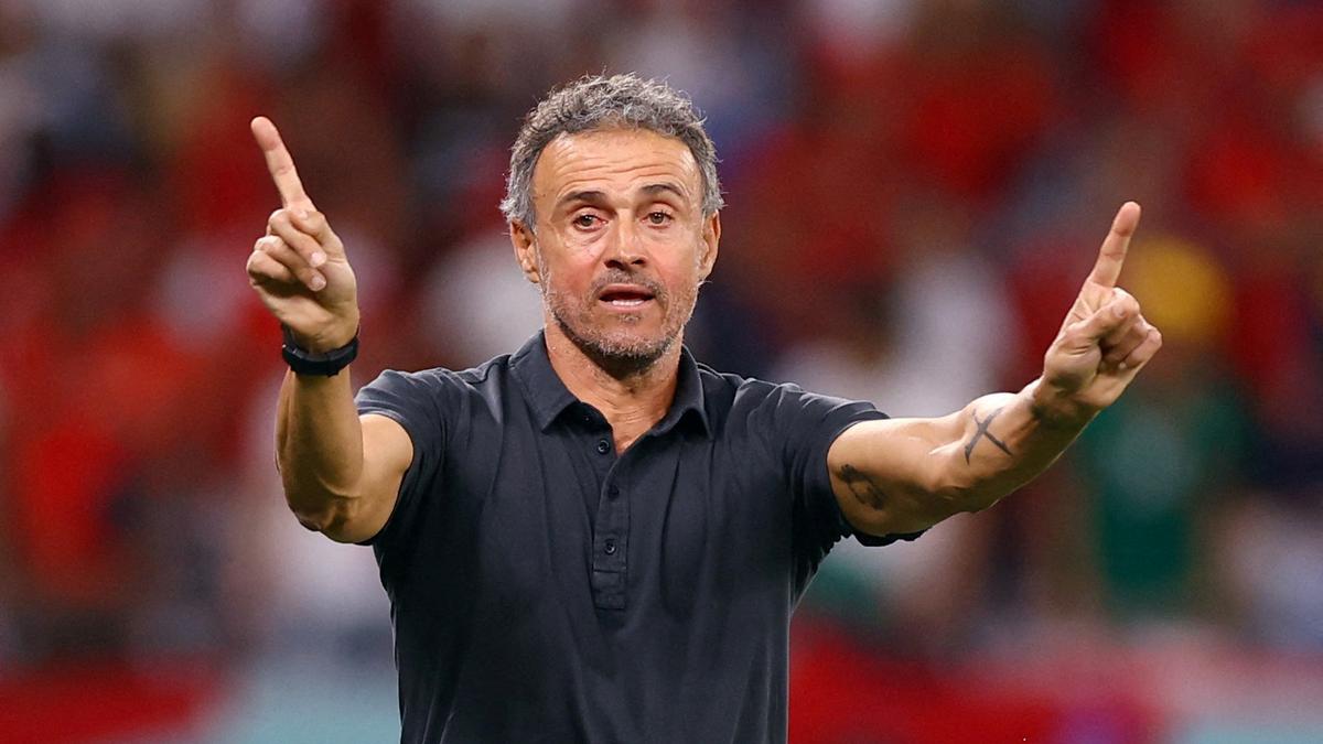 Luis Enrique - Người Tái Xây Dựng Đội Tuyển Tây Ban Nha Khơi Dậy Tinh Thần Thể Thao Bản Lĩnh và Đam Mê