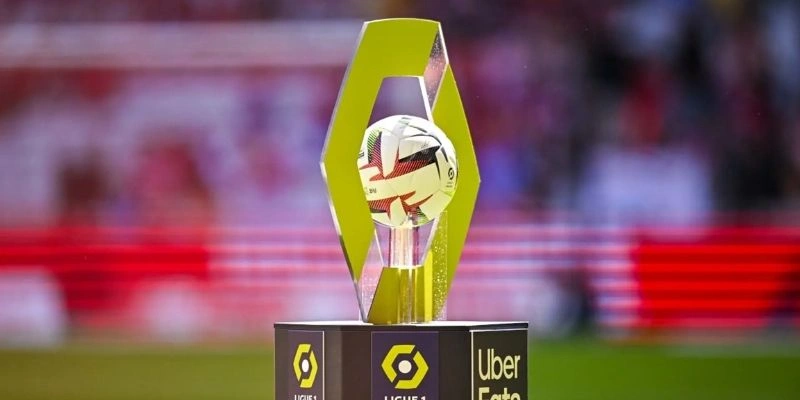 Ligue 1: Tổng Quan, Lịch Sử, Thể Thức Và Điểm Hấp Dẫn Của Giải Vô Địch Quốc Gia Pháp 3 Ligue 1: Tổng Quan, Lịch Sử, Thể Thức Và Điểm Hấp Dẫn Của Giải Vô Địch Quốc Gia Pháp