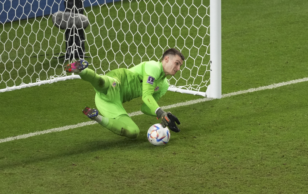 Thủ môn Livakovic đi vào lịch sử sau trận thắng Nhật bản | Vietnam+ (VietnamPlus)